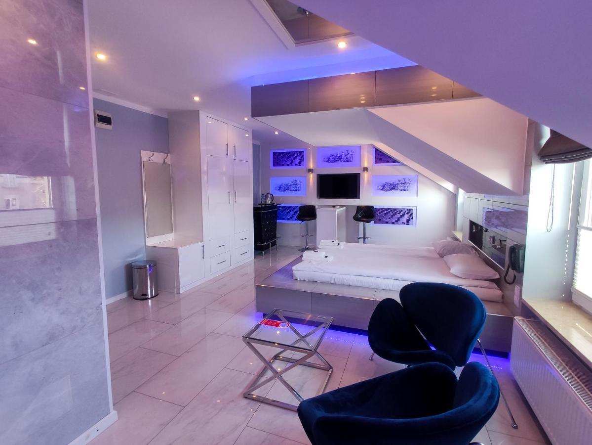 Hotel Senator Konferencje & Spa สตาราโควิเซอ ภายนอก รูปภาพ