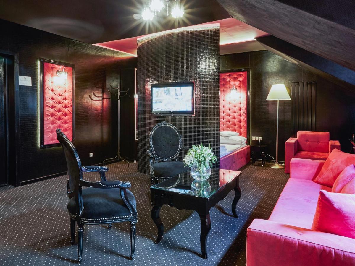 Hotel Senator Konferencje & Spa สตาราโควิเซอ ภายนอก รูปภาพ